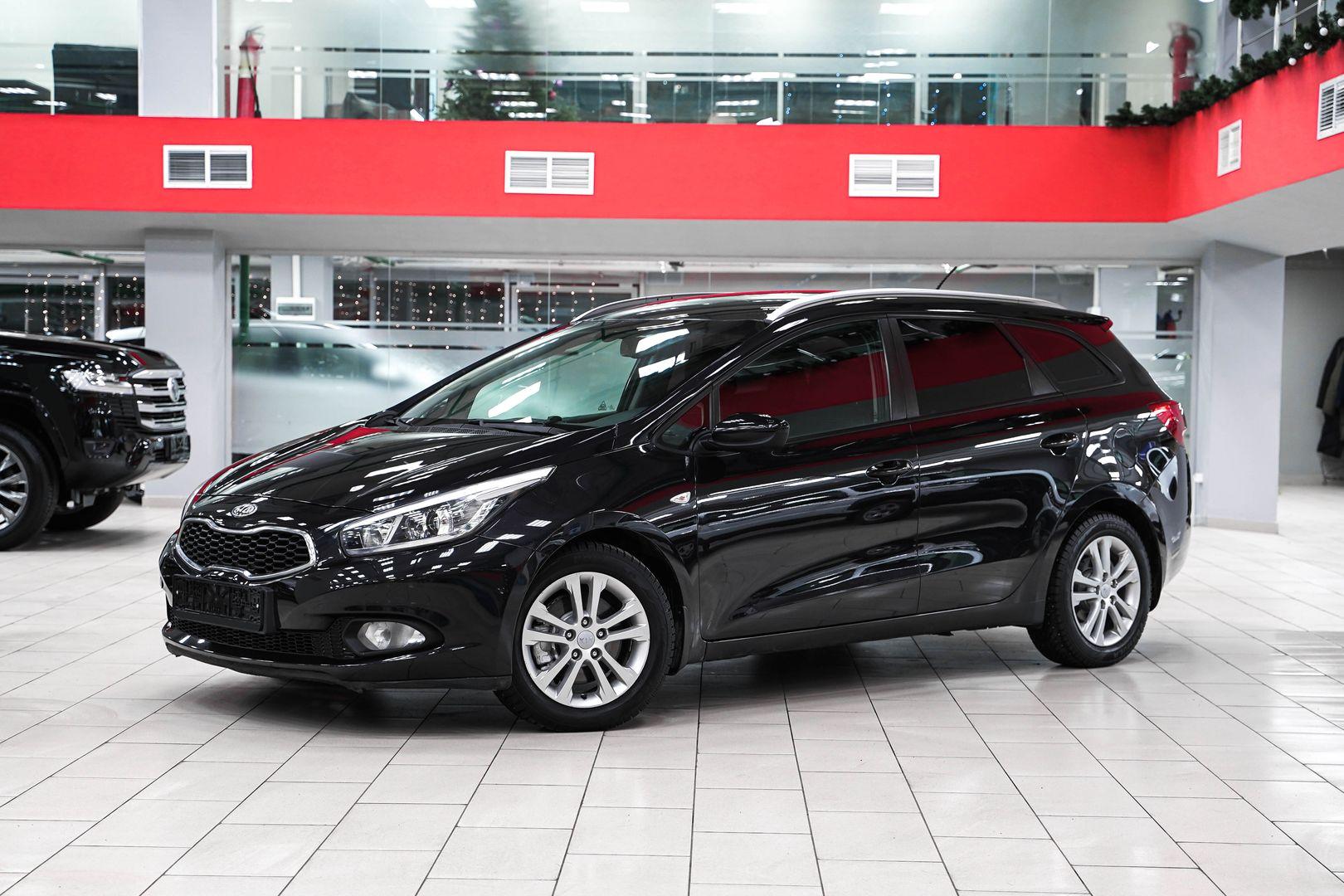 Kia Ceed 2013, черный, ДЦ Орехово