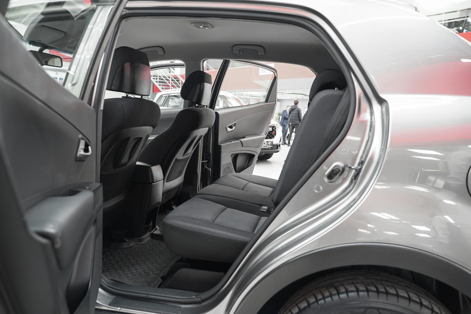 SsangYong Actyon 2012, серый, ДЦ Орехово