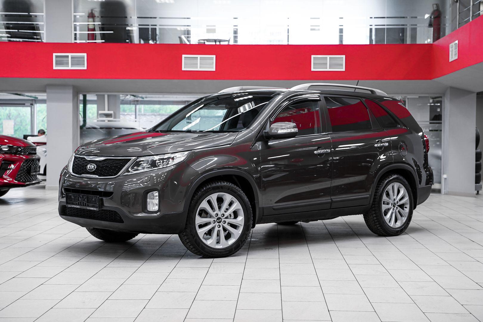 Kia Sorento 2013, бежевый, ДЦ Орехово