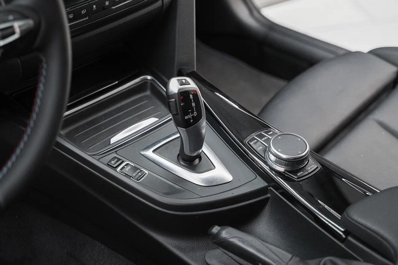 BMW 3 серии 2014, белый, ДЦ Орехово