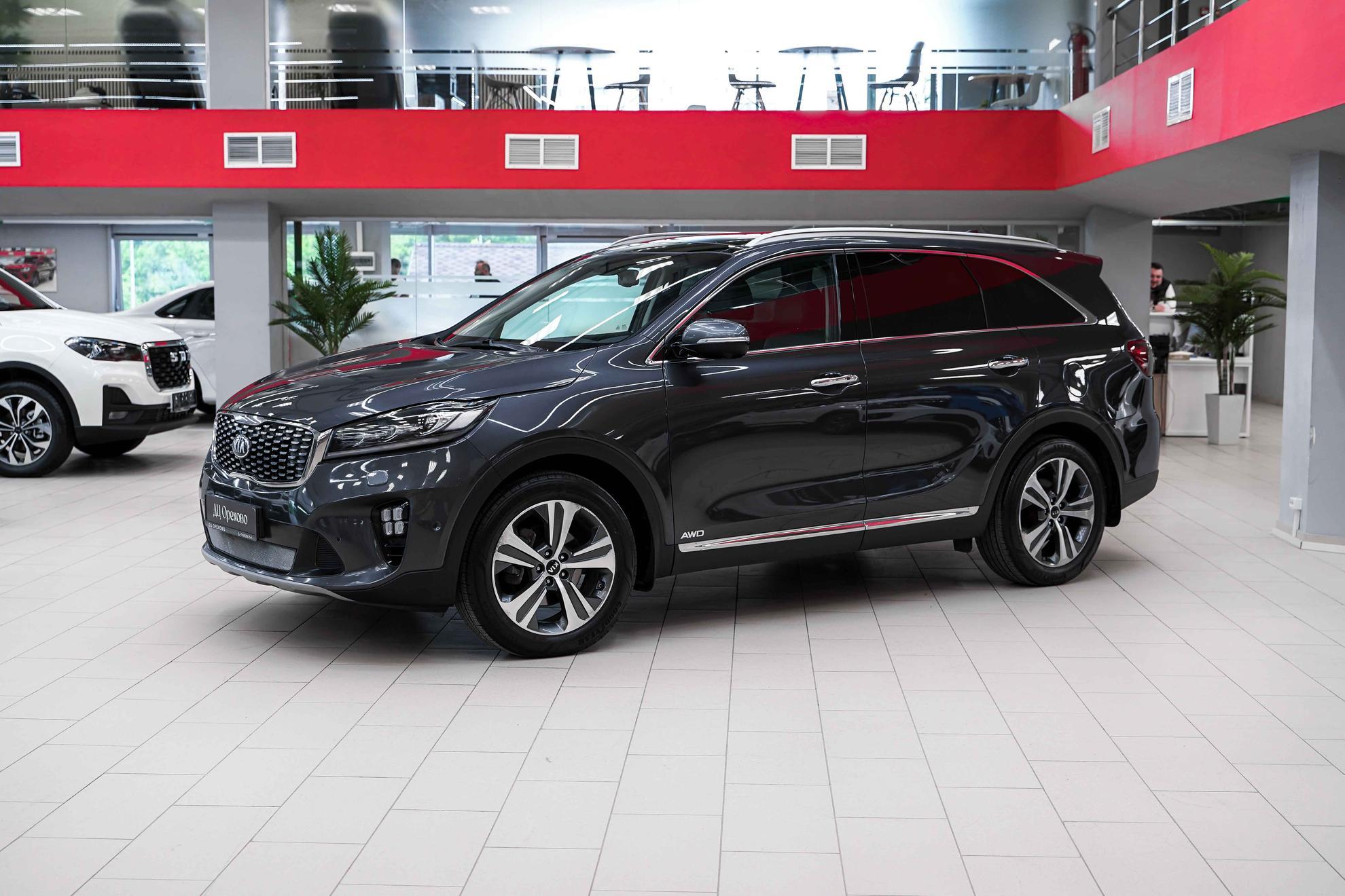 Kia Sorento 2019, серый, ДЦ Орехово