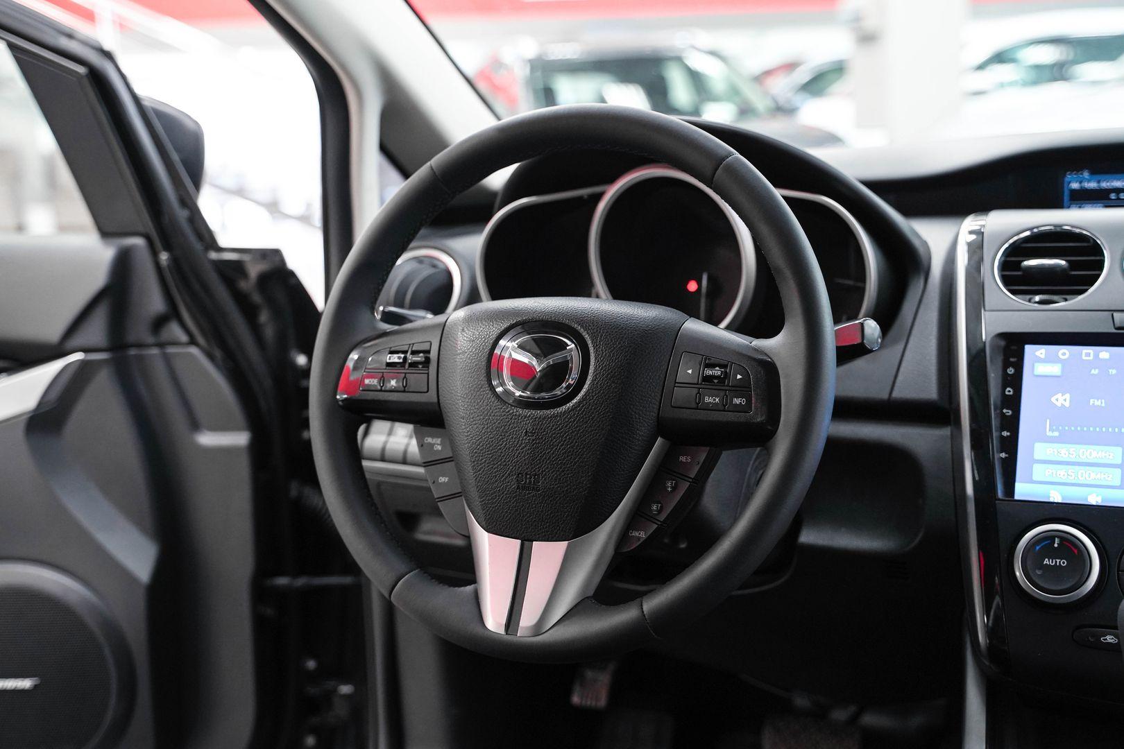 Mazda CX-7 2011, черный, ДЦ Орехово