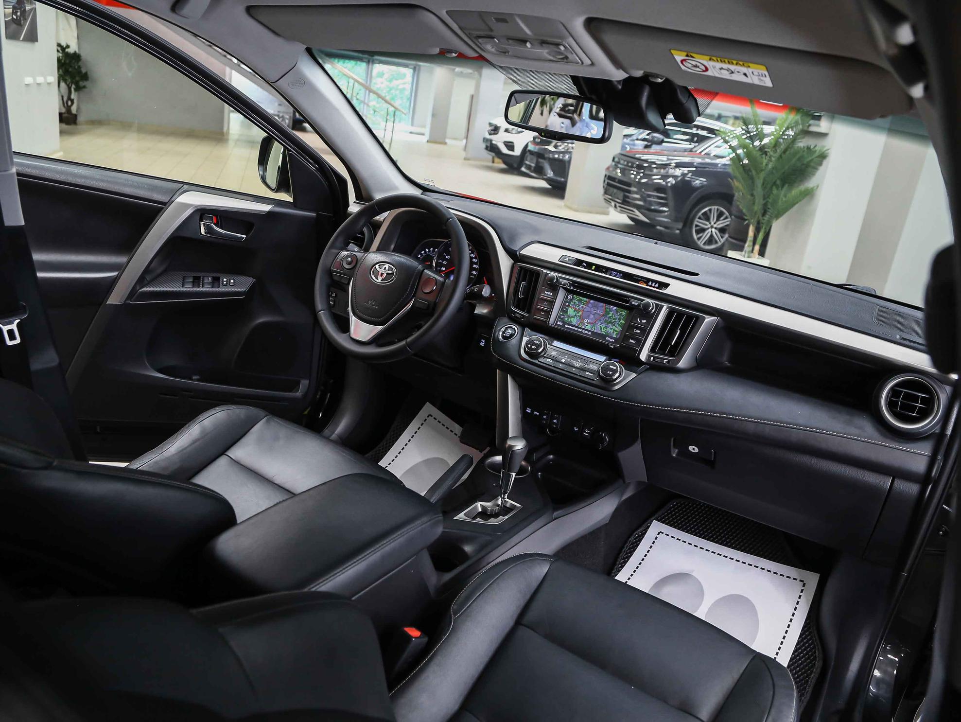 Toyota RAV4 2013, черный, ДЦ Орехово