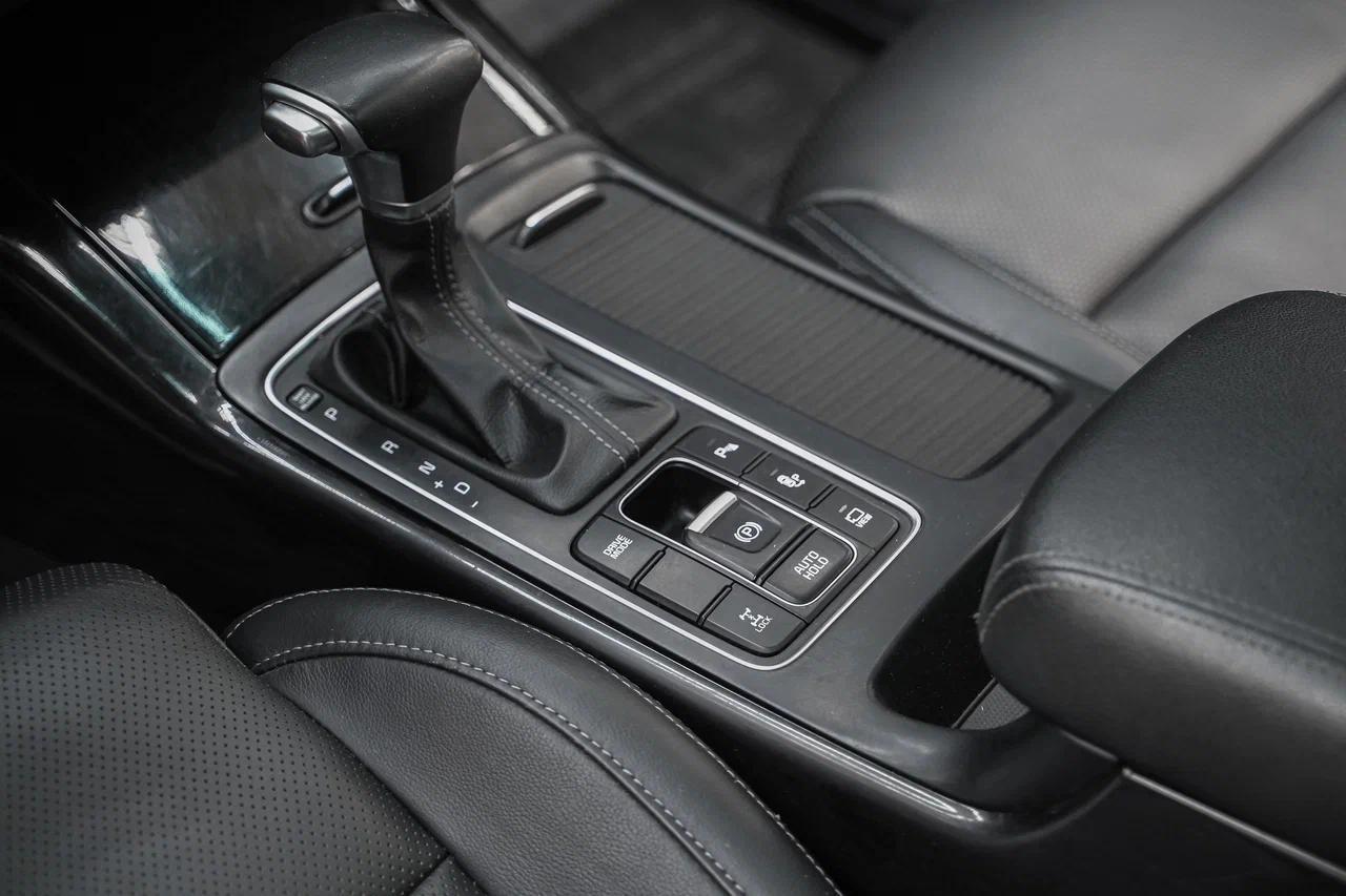 Kia Sorento 2018, серый, ДЦ Орехово
