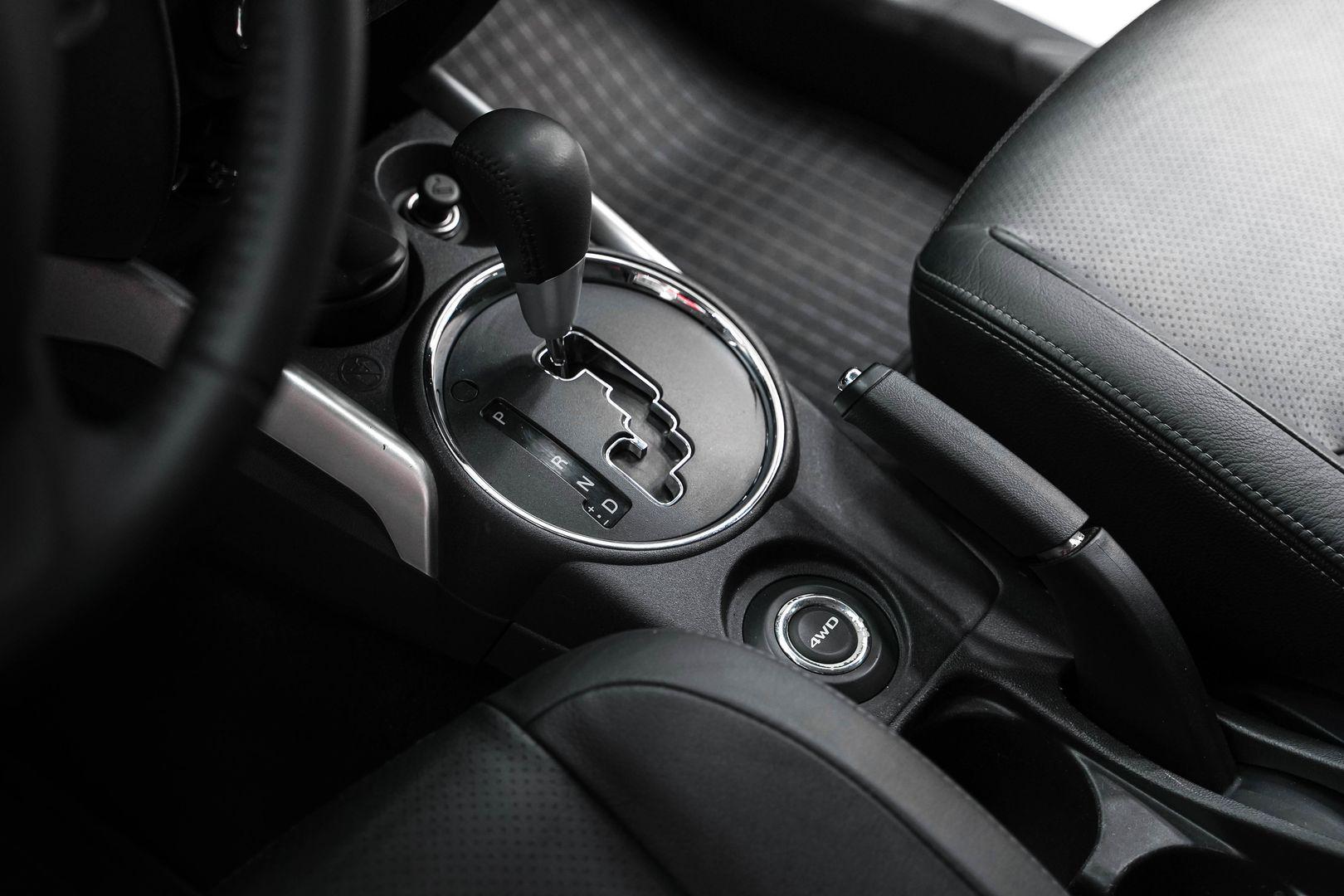 Mitsubishi ASX 2013, белый, ДЦ Орехово