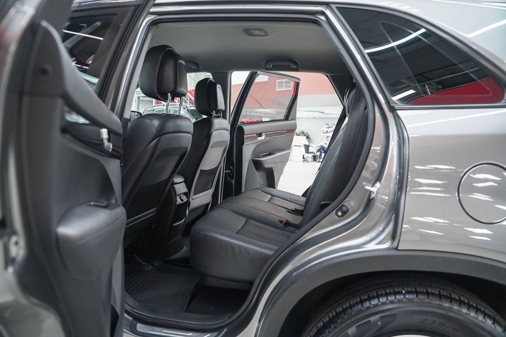 Kia Sorento 2014, серый, ДЦ Орехово