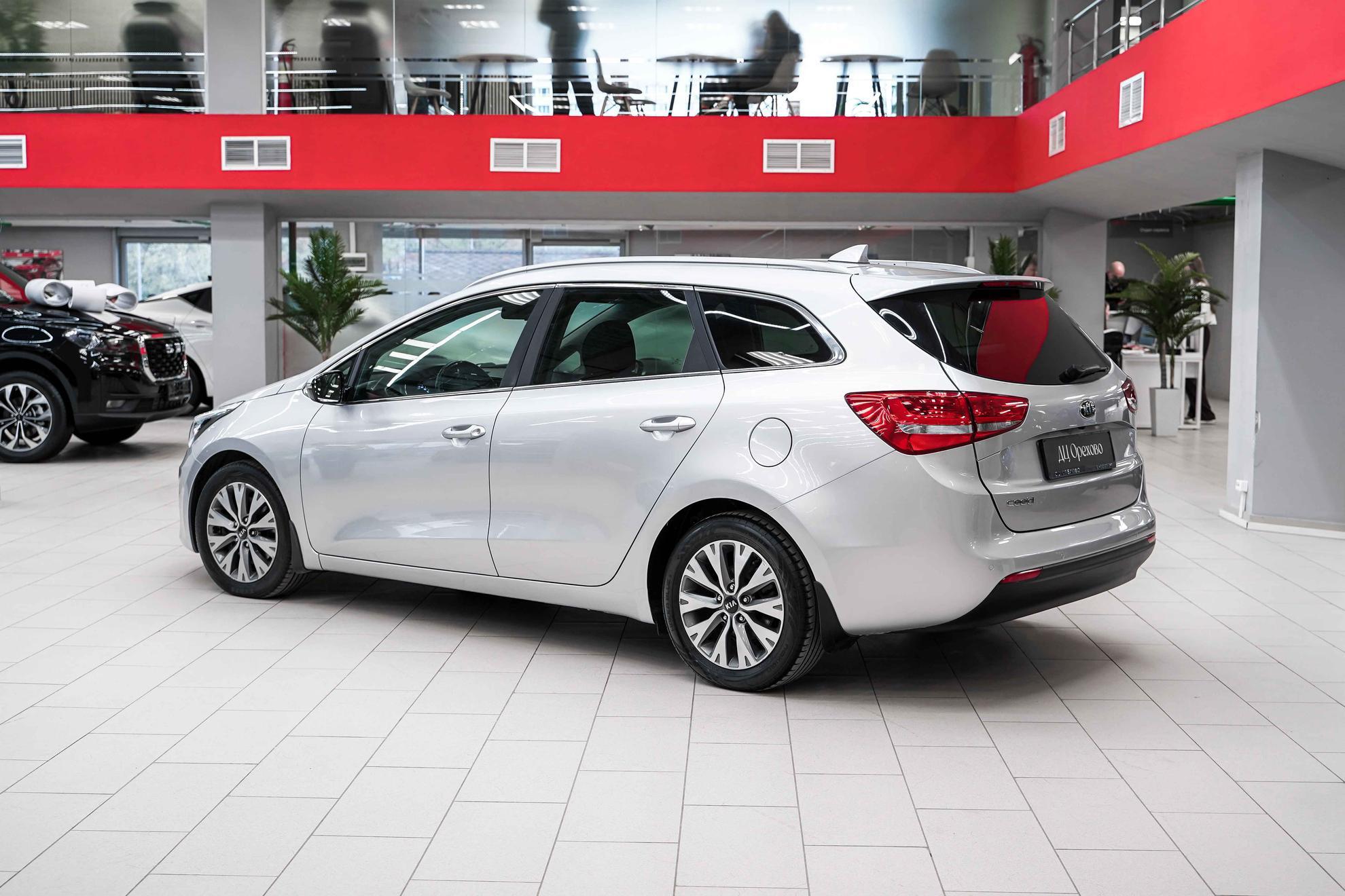 Kia Ceed 2018, серебряный, ДЦ Орехово