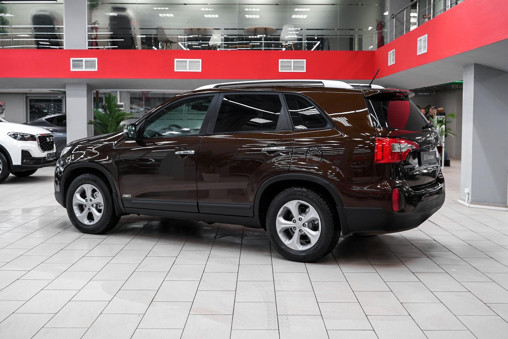 Kia Sorento 2014, коричневый, ДЦ Орехово