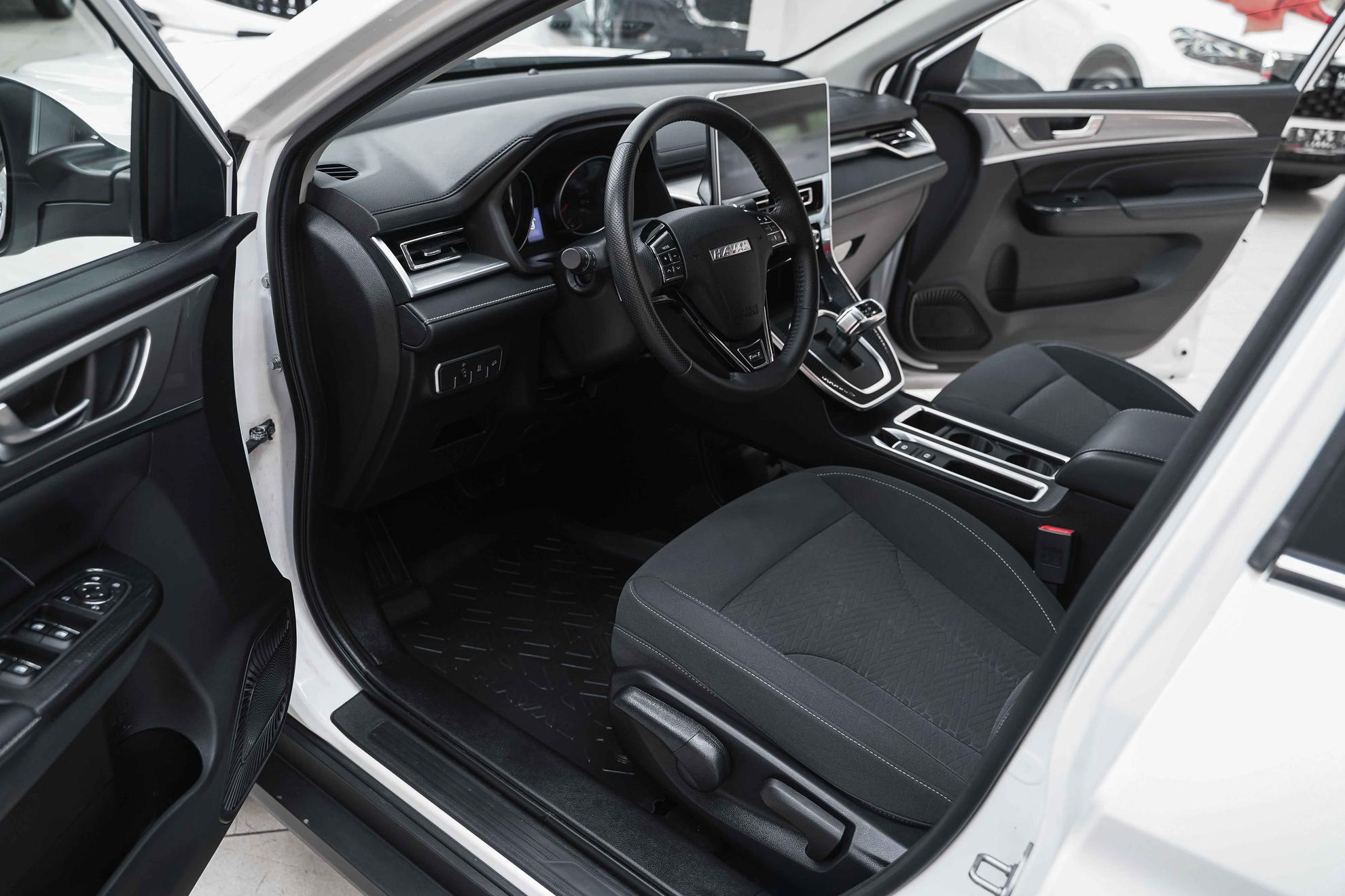 Haval M6 2024, белый, ДЦ Орехово