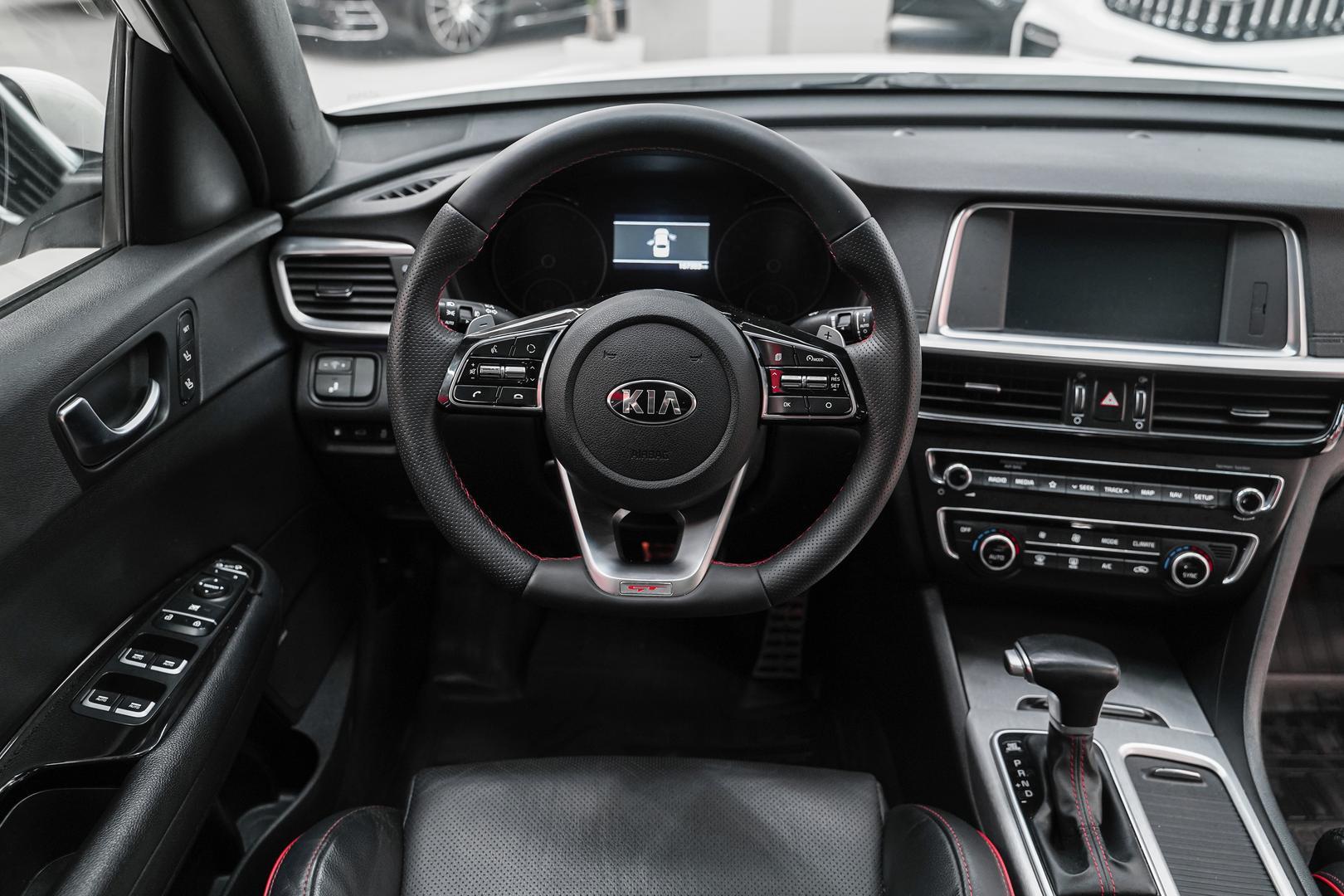 Kia Optima 2019, белый, ДЦ Орехово