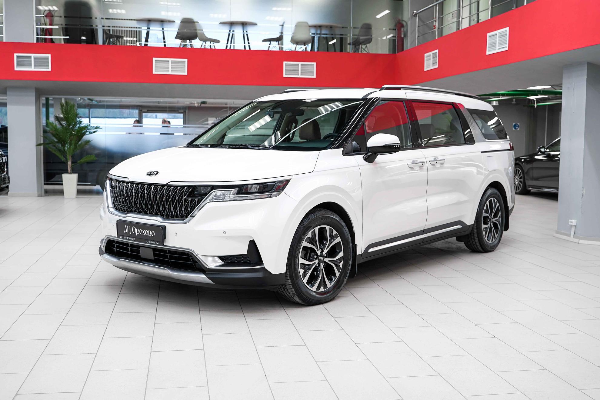 Kia Carnival 2021, белый, ДЦ Орехово