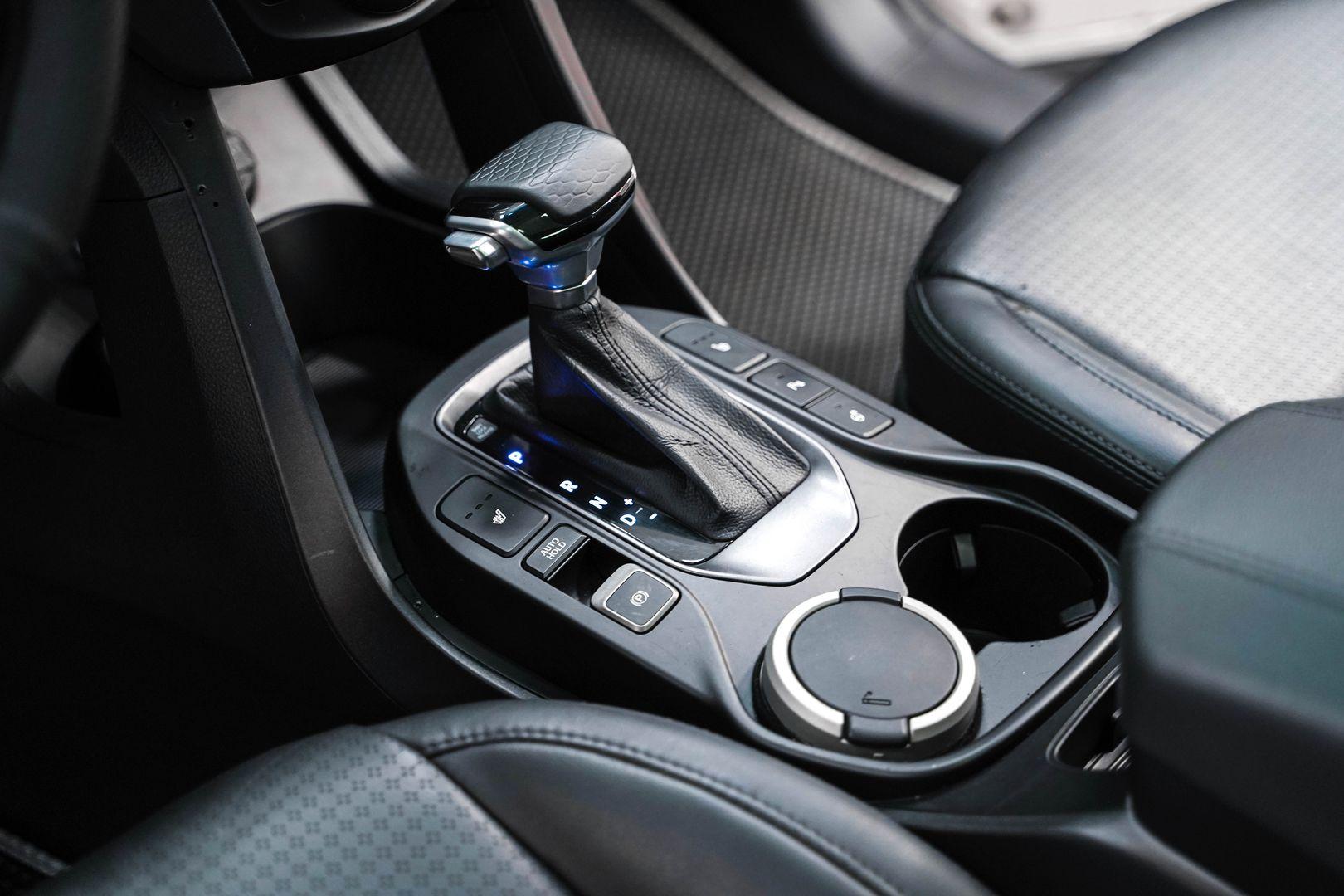 Hyundai Santa Fe 2014, серебряный, ДЦ Орехово