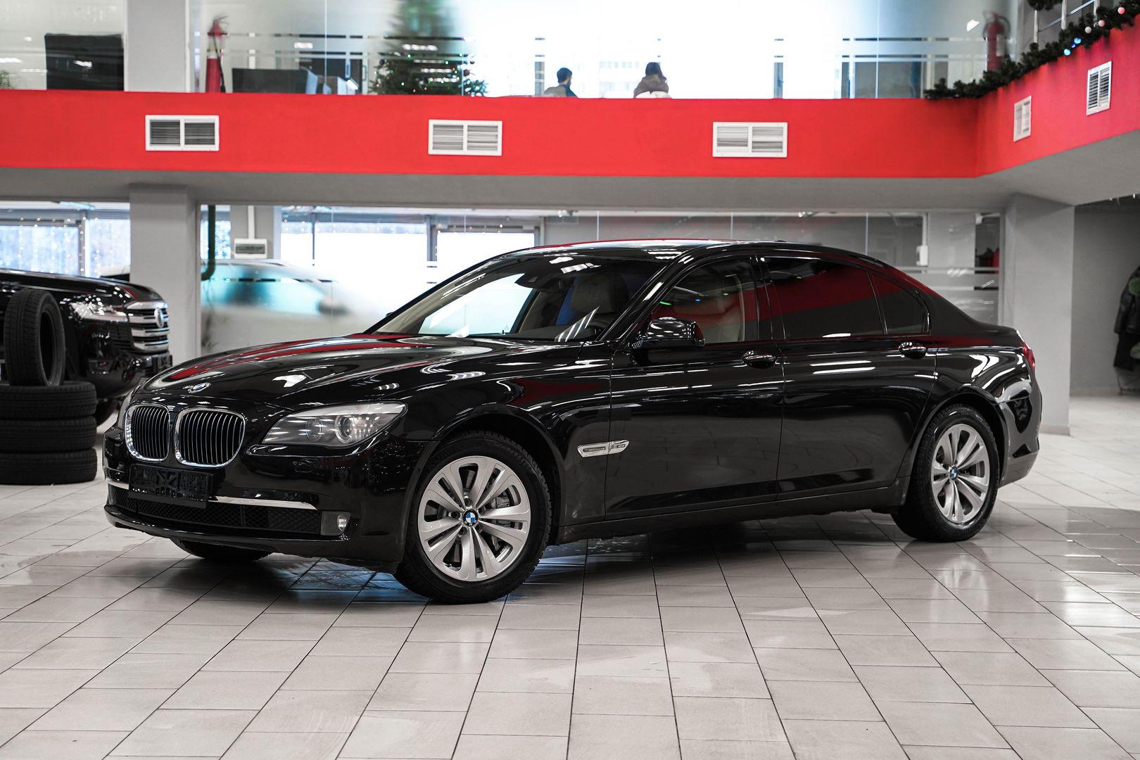 BMW 7 серии 2011, черный, ДЦ Орехово