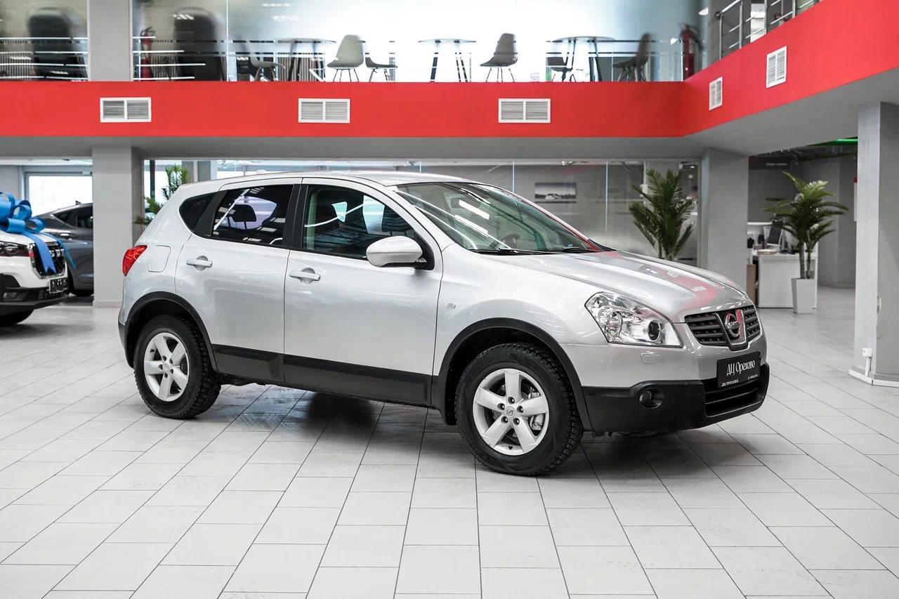 Nissan Qashqai 2008, серый, ДЦ Орехово