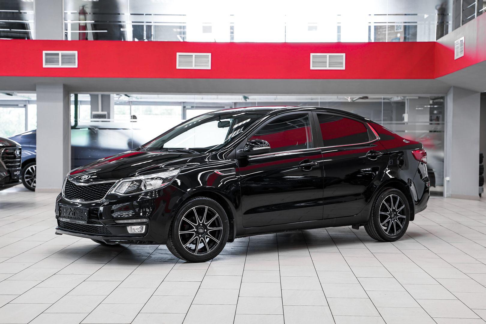 Kia Rio 2017, черный, ДЦ Орехово