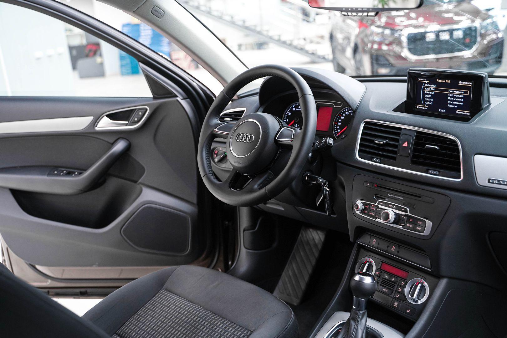 Audi Q3 2011, коричневый, ДЦ Орехово