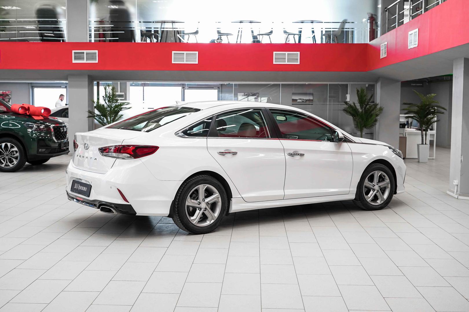 Hyundai Sonata 2019, белый, ДЦ Орехово
