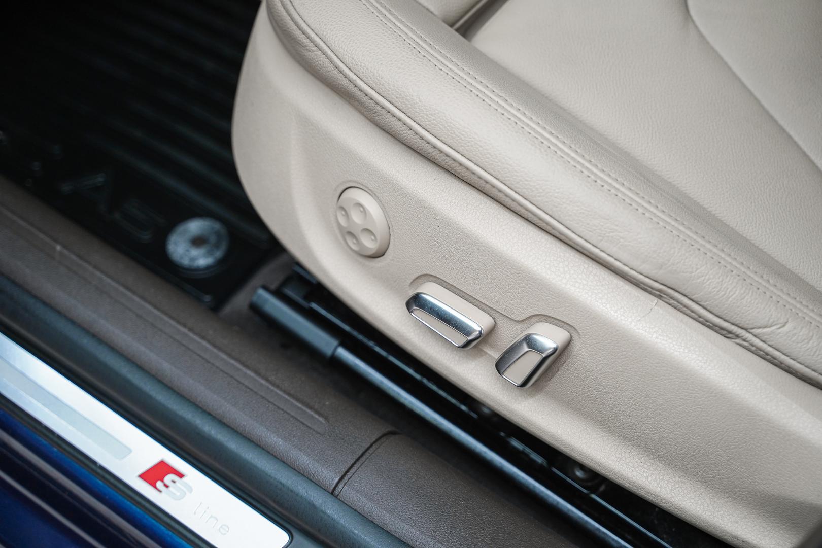 Audi A5 2013, синий, ДЦ Орехово