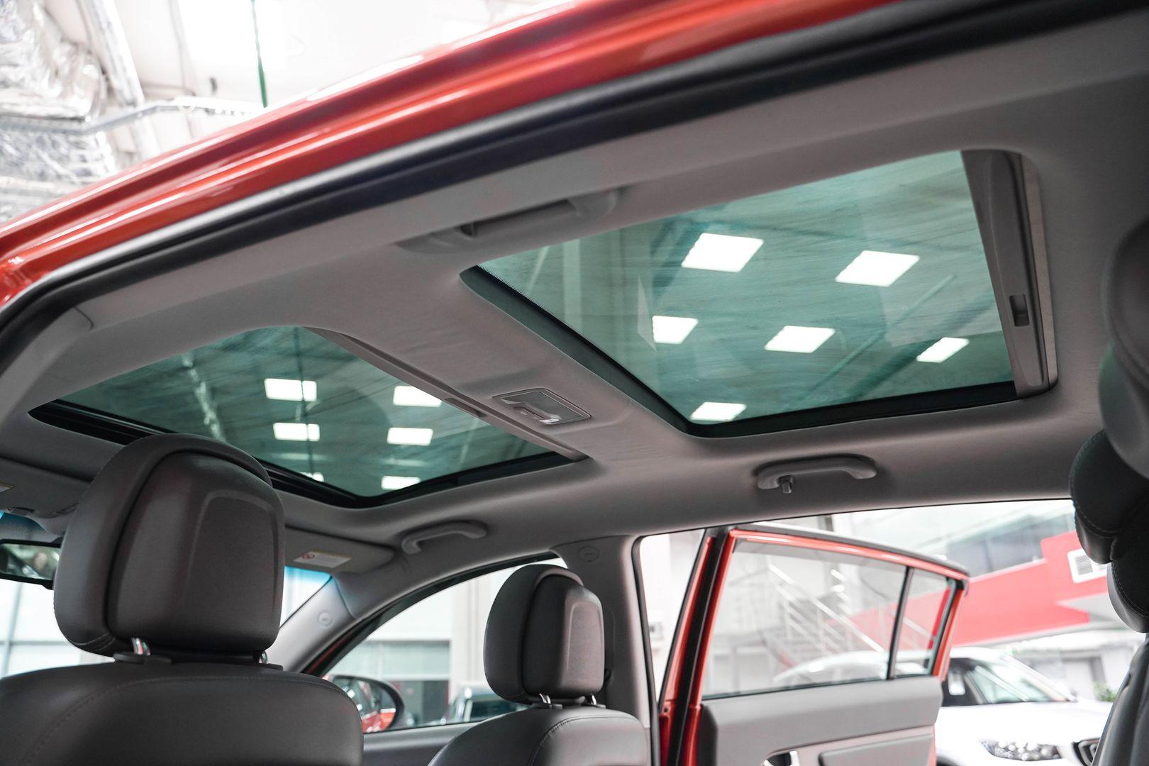 Kia Sportage 2011, оранжевый, ДЦ Орехово