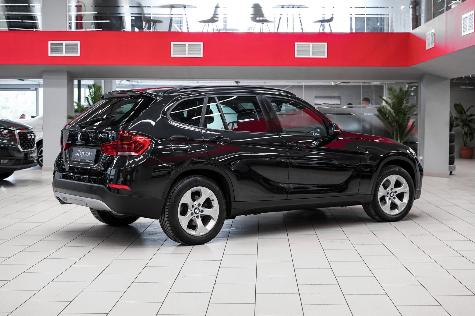 BMW X1 2012, черный, ДЦ Орехово