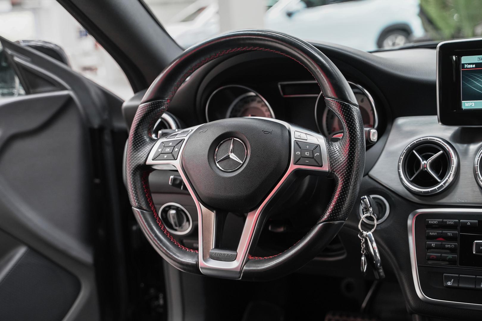 Mercedes-Benz CLA 2014, черный, ДЦ Орехово