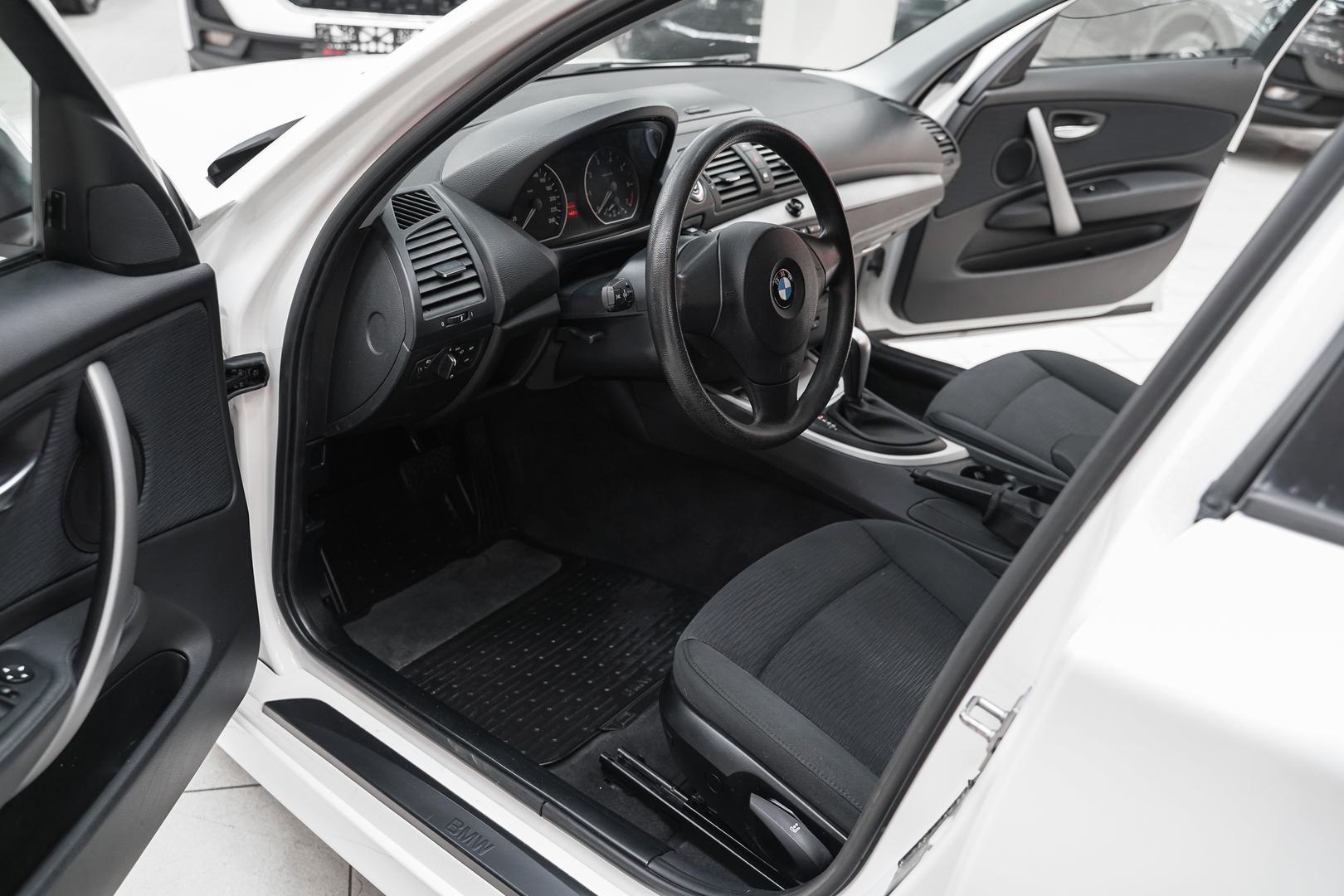 BMW 1 серии 2010, белый, ДЦ Орехово