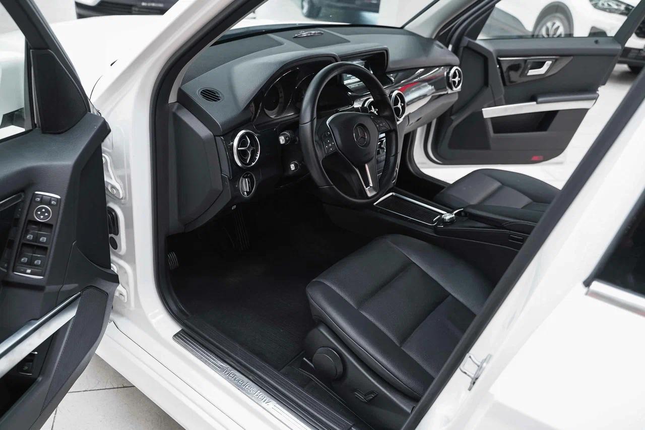 Mercedes-Benz GLK-Класс 2013, белый, ДЦ Орехово