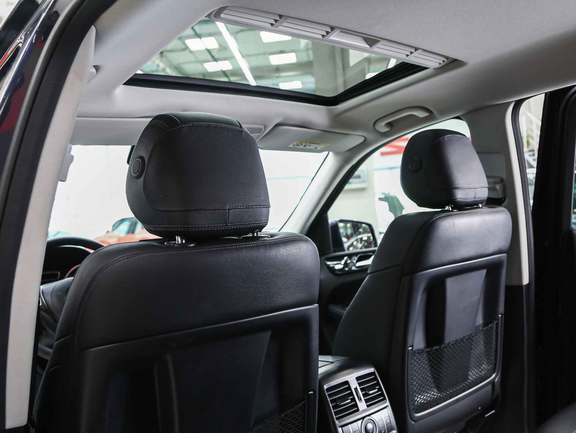 Mercedes-Benz GLS 2016, синий, ДЦ Орехово
