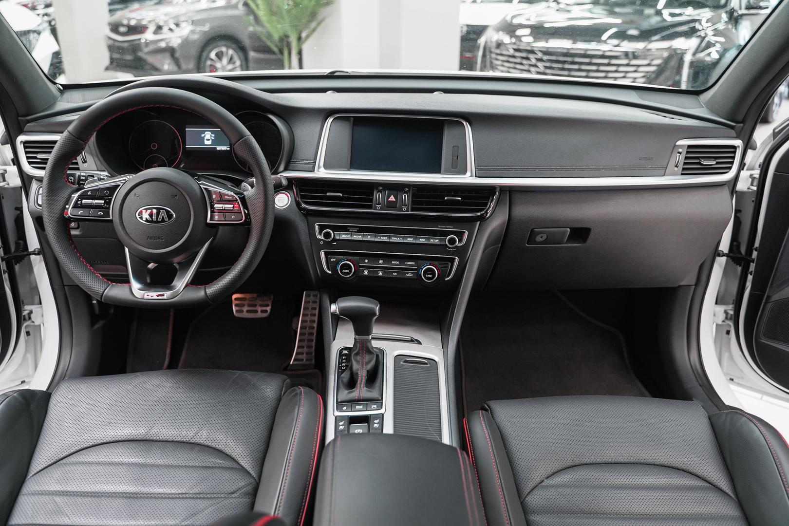 Kia Optima 2018, белый, ДЦ Орехово