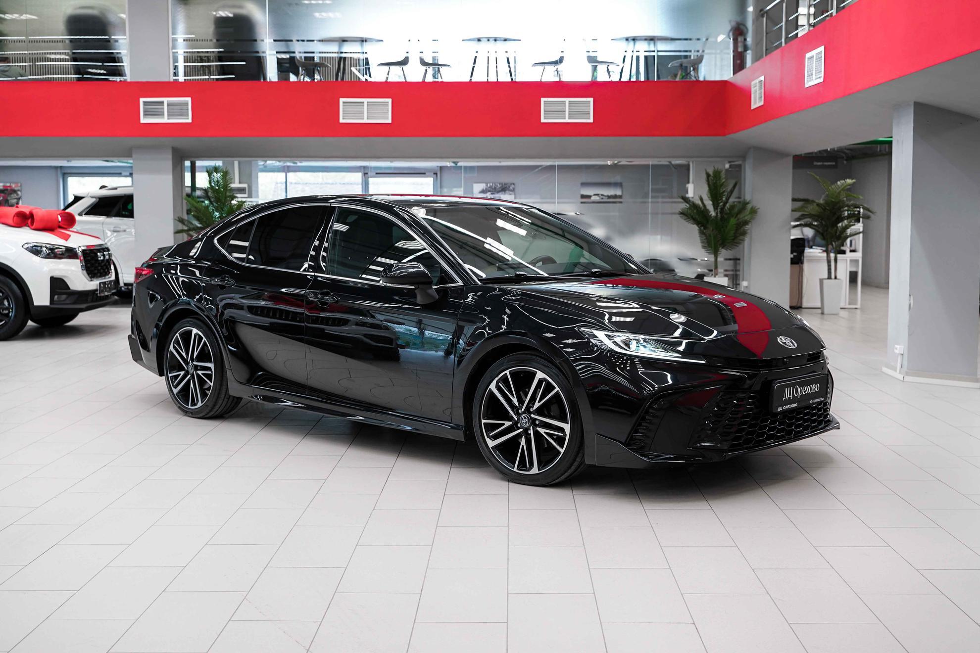 Toyota Camry 2024, черный, ДЦ Орехово