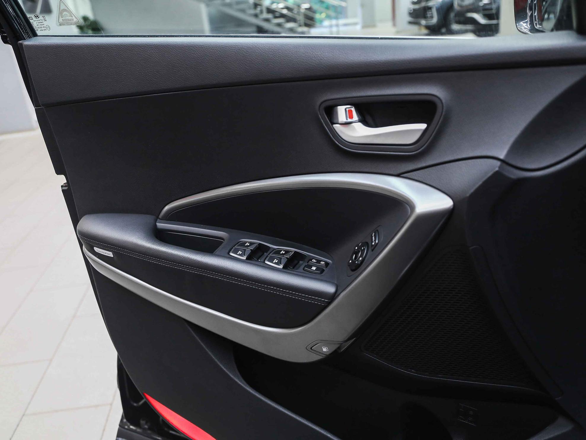 Hyundai Santa Fe 2014, черный, ДЦ Орехово