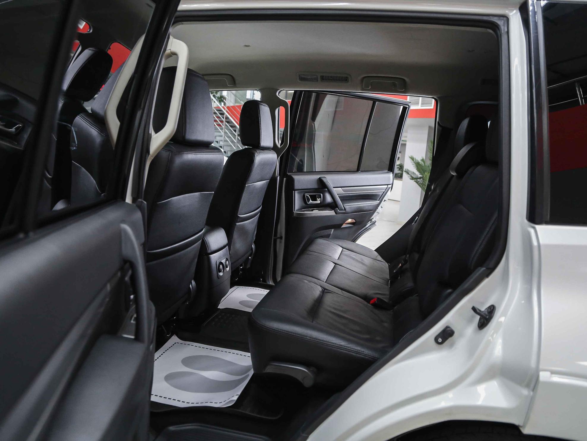 Mitsubishi Pajero 2018, белый, ДЦ Орехово