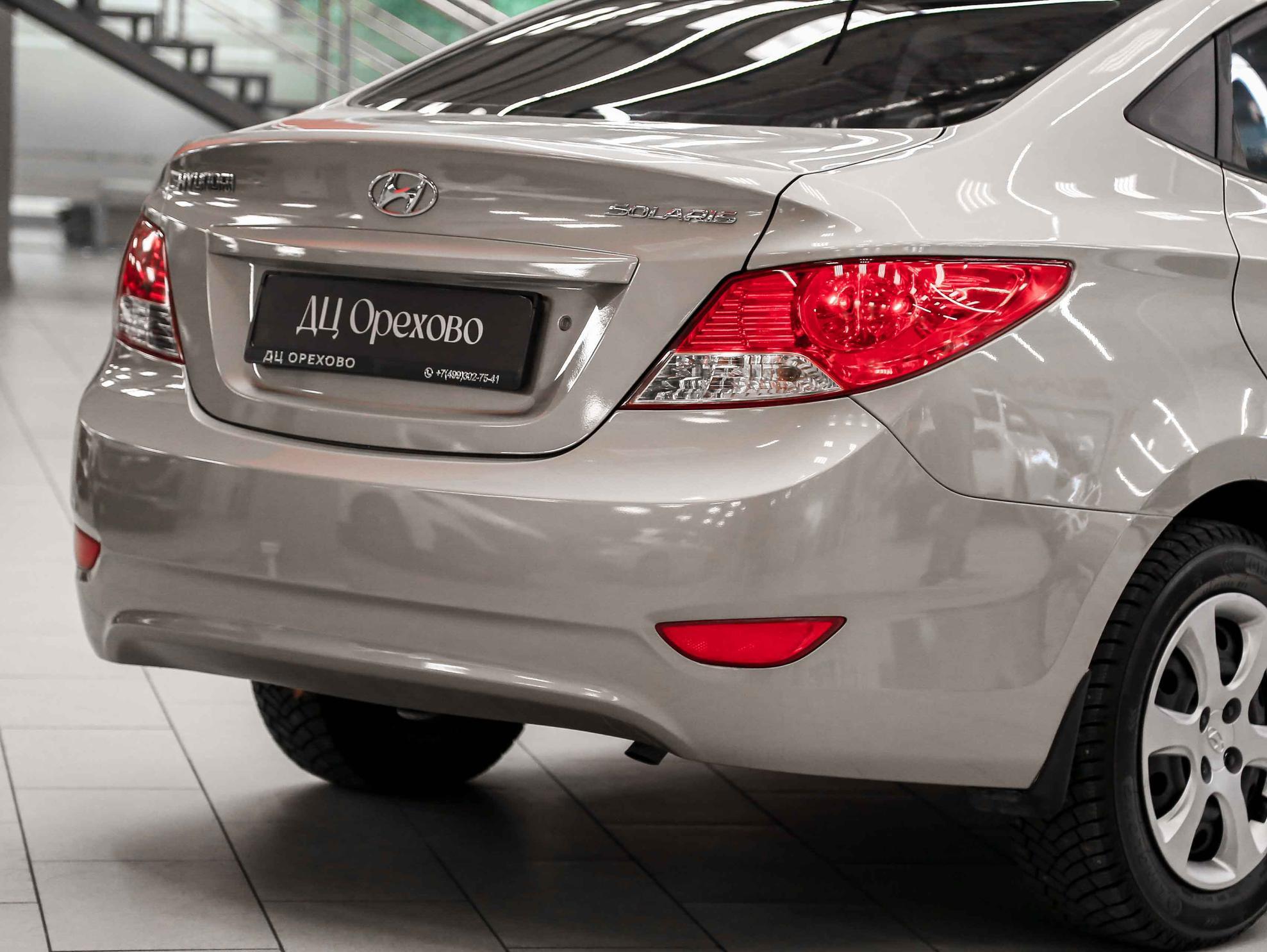 Hyundai Solaris 2013, бежевый, ДЦ Орехово