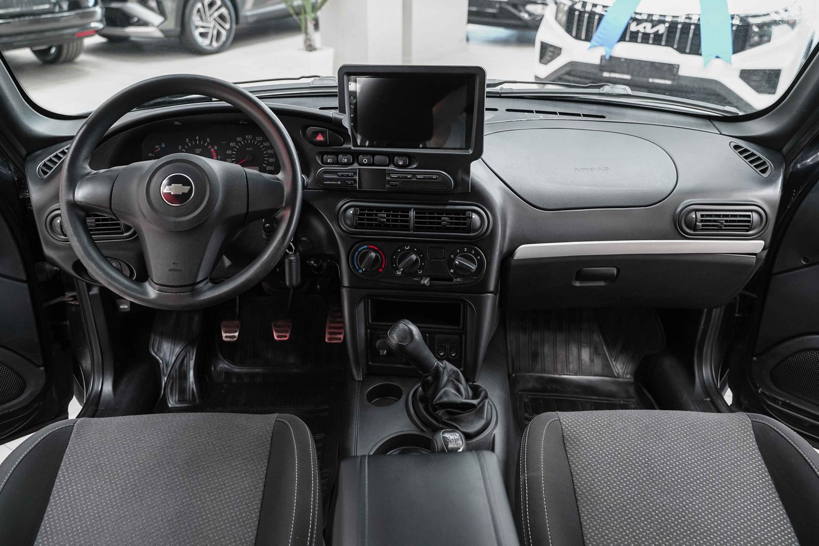 Chevrolet Niva 2016, черный, ДЦ Орехово