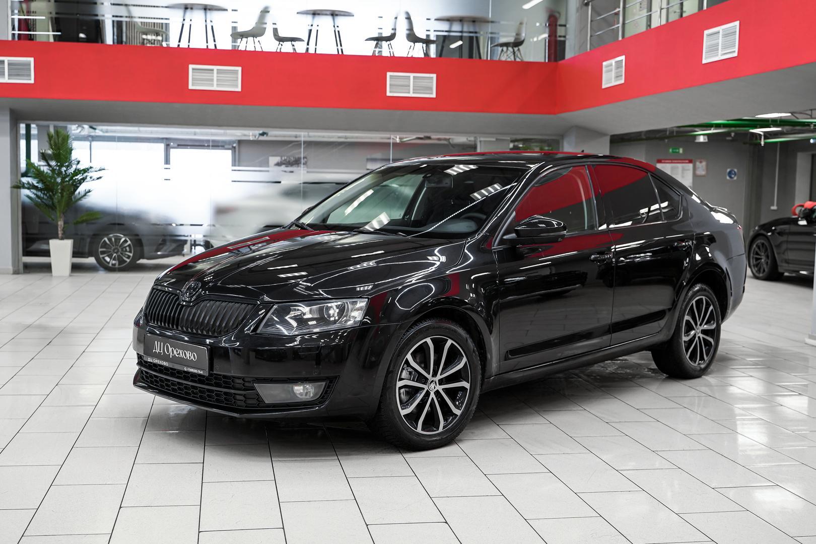Skoda Octavia 2013, черный, ДЦ Орехово