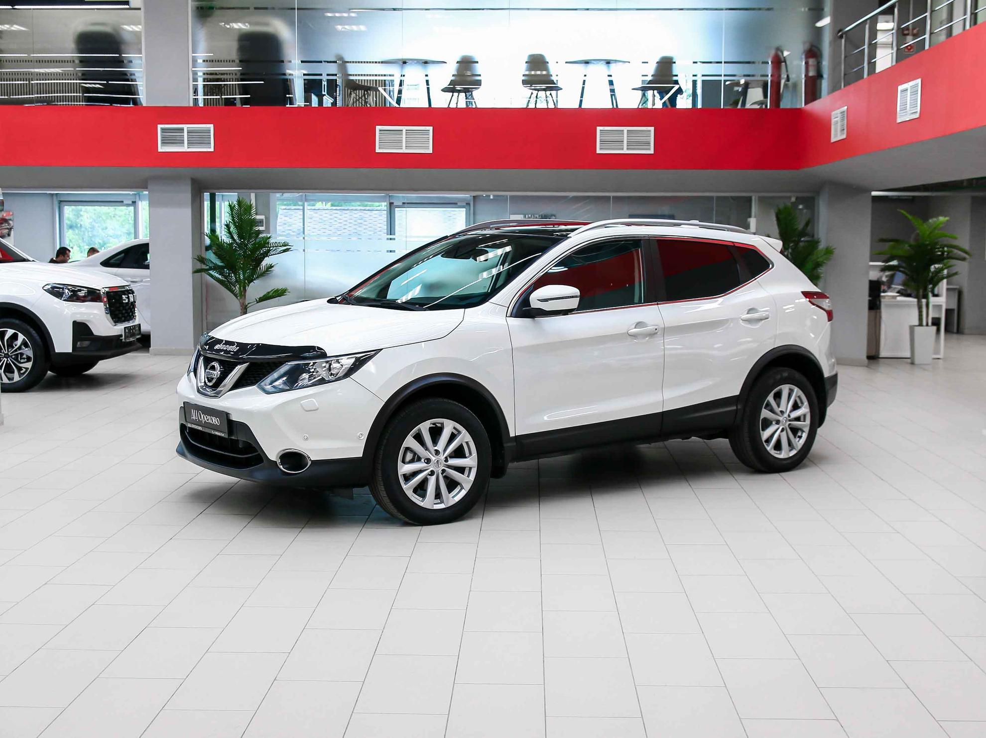 Nissan Qashqai 2018, белый, ДЦ Орехово