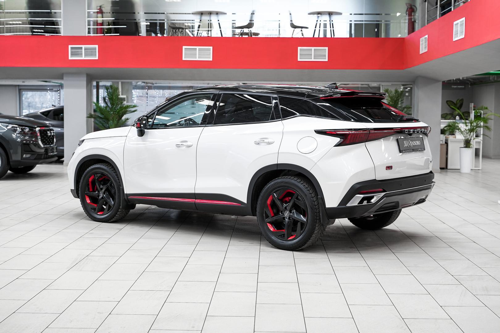 Omoda C5 2023, белый, ДЦ Орехово