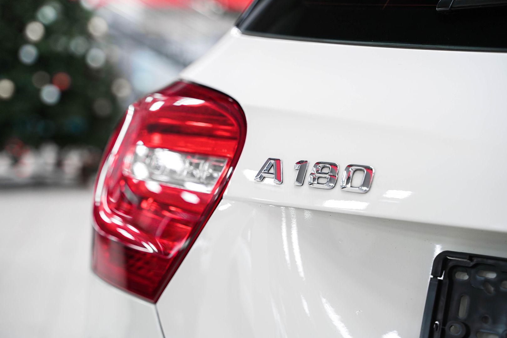 Mercedes-Benz A-Класс 2013, белый, ДЦ Орехово