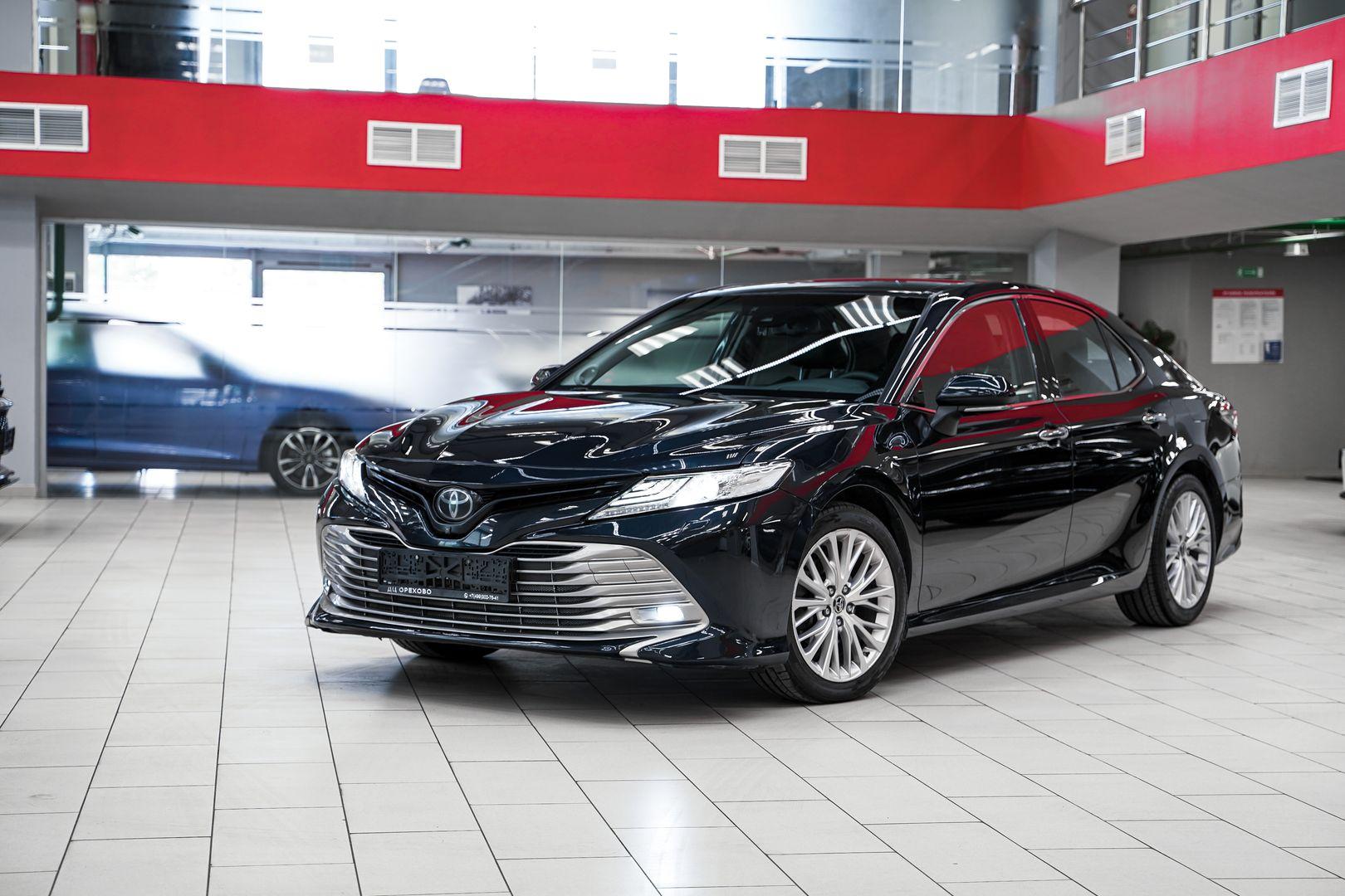 Toyota Camry 2018, синий, ДЦ Орехово