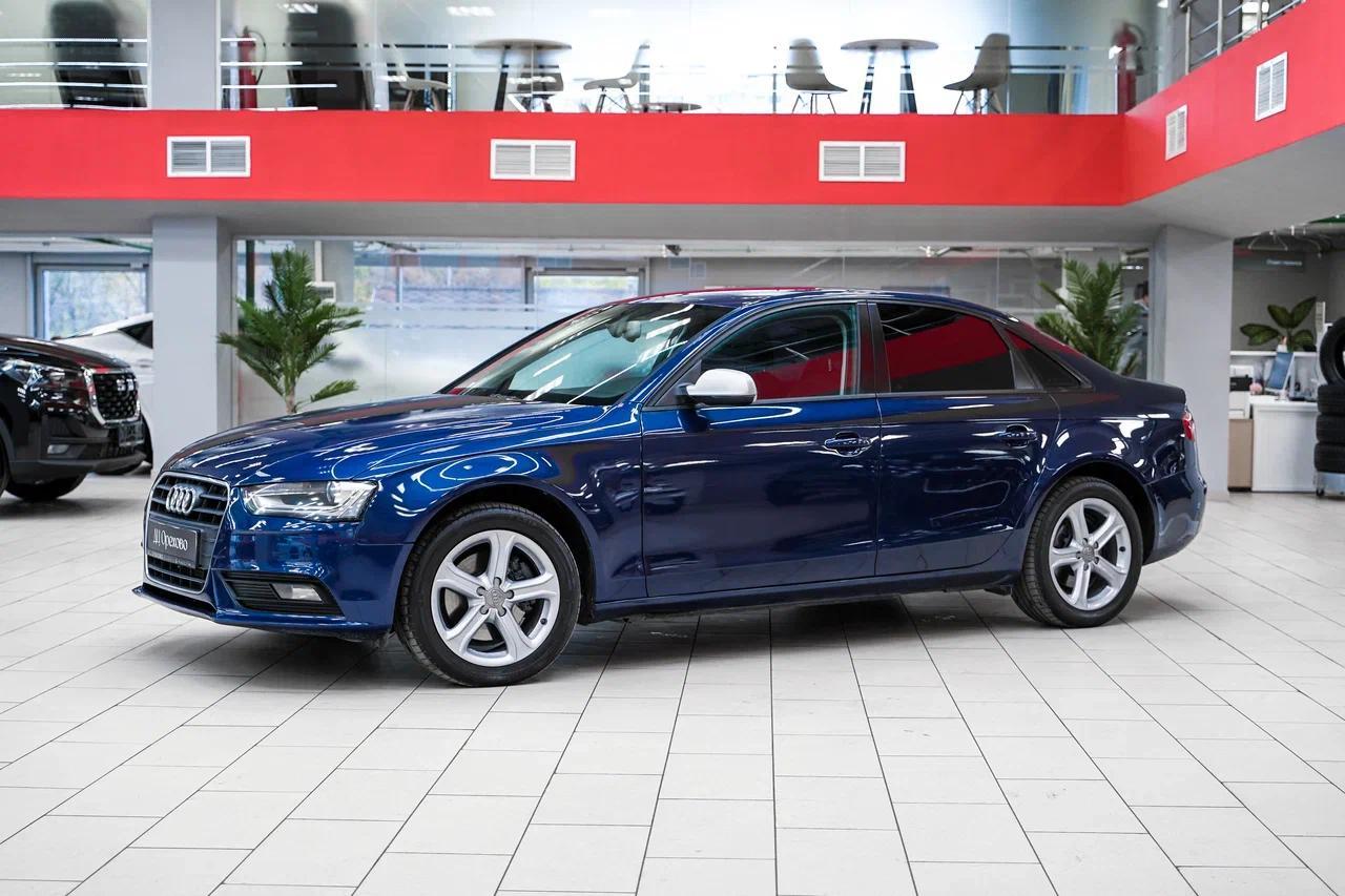 Audi A4 2012, синий, ДЦ Орехово