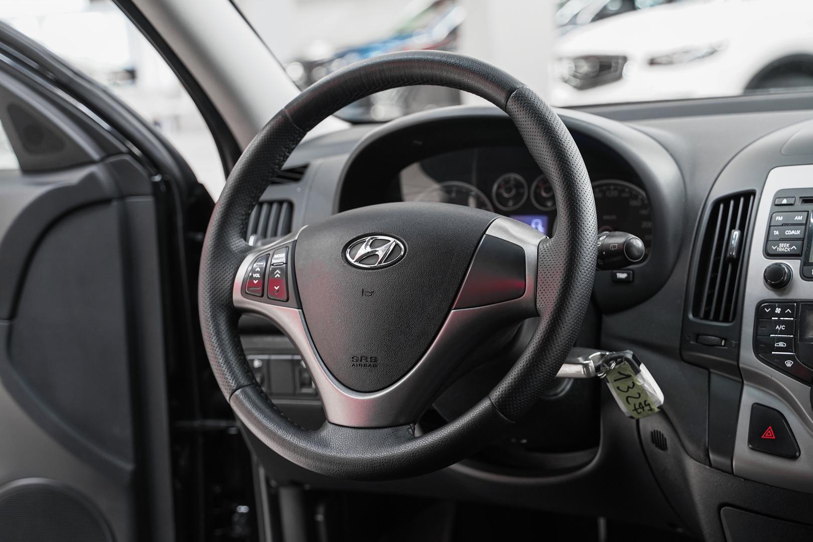 Hyundai i30 2009, черный, ДЦ Орехово