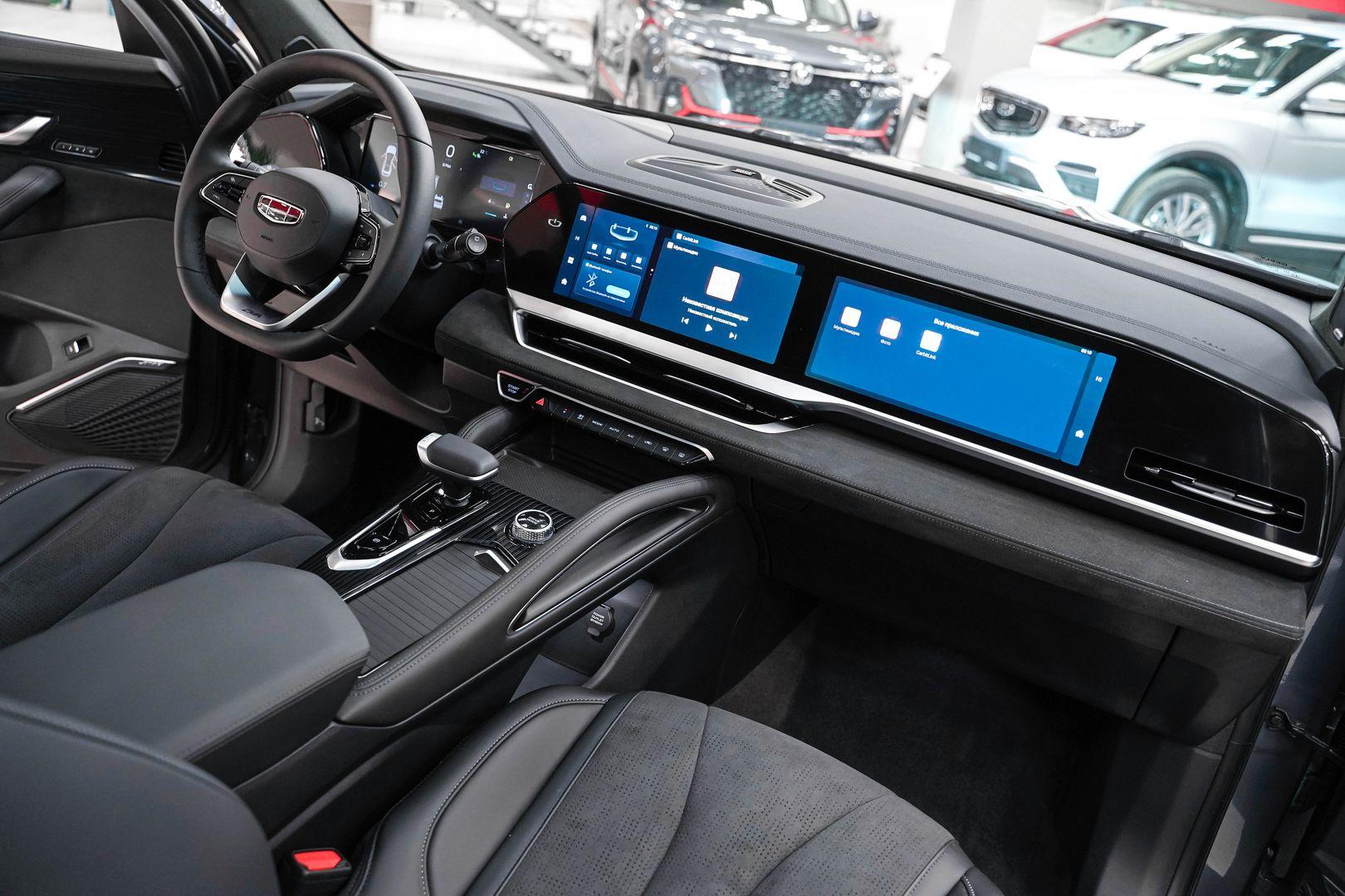 Geely Monjaro 2024, серый, ДЦ Орехово