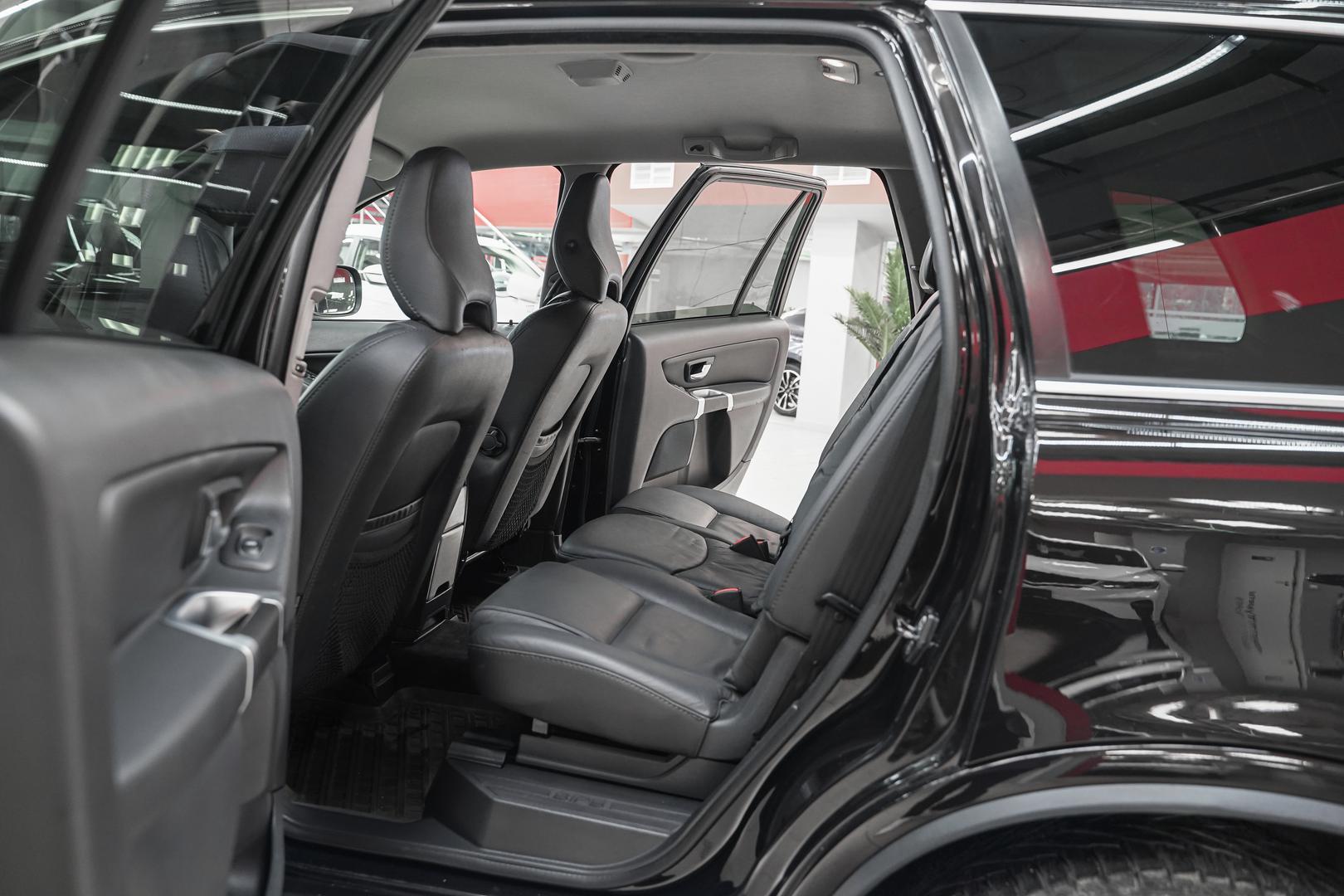 Volvo XC90 2014, черный, ДЦ Орехово