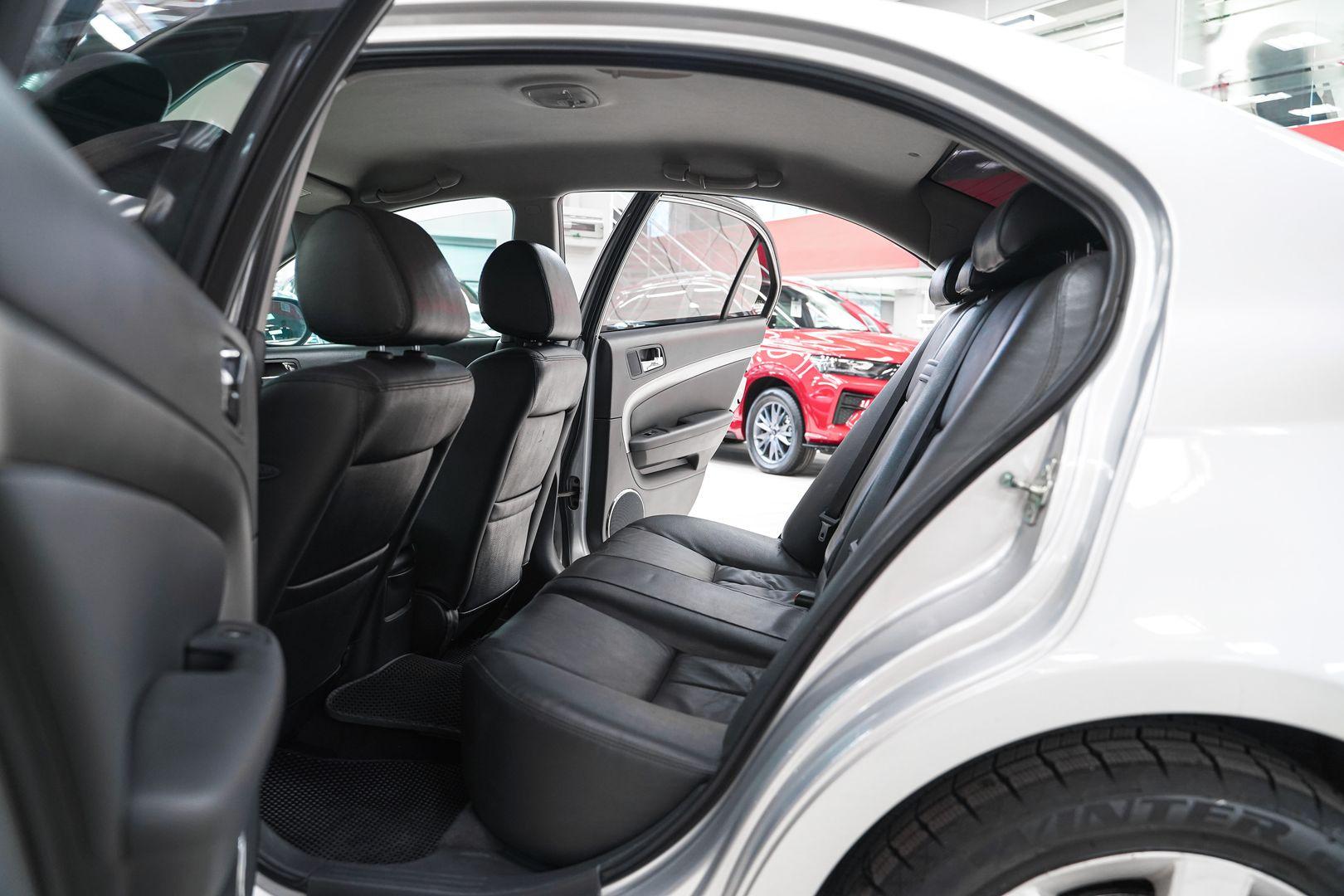 Chevrolet Epica 2011, серебряный, ДЦ Орехово