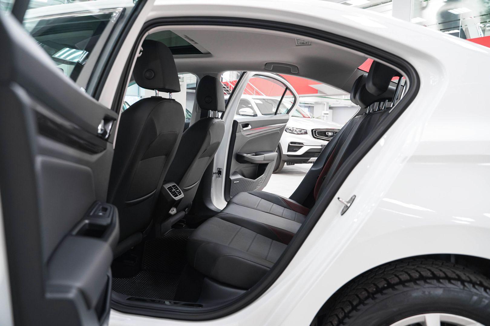 Volkswagen Bora 2021, белый, ДЦ Орехово
