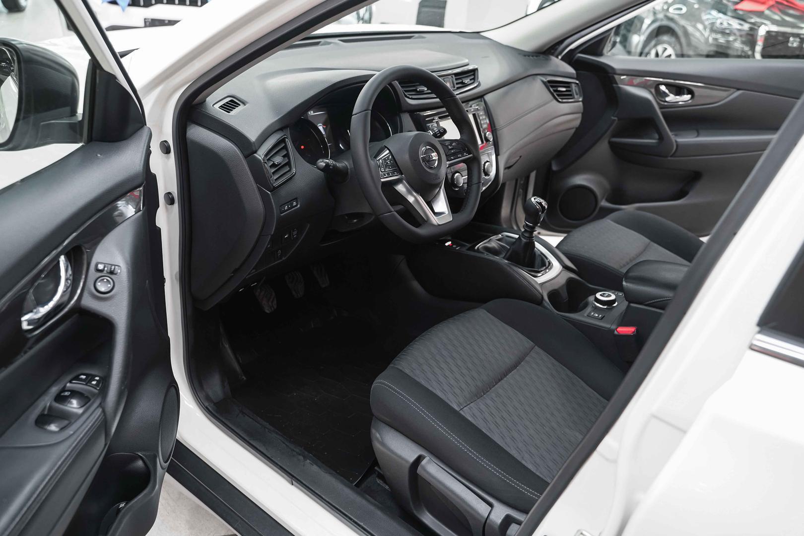 Nissan X-Trail 2019, белый, ДЦ Орехово