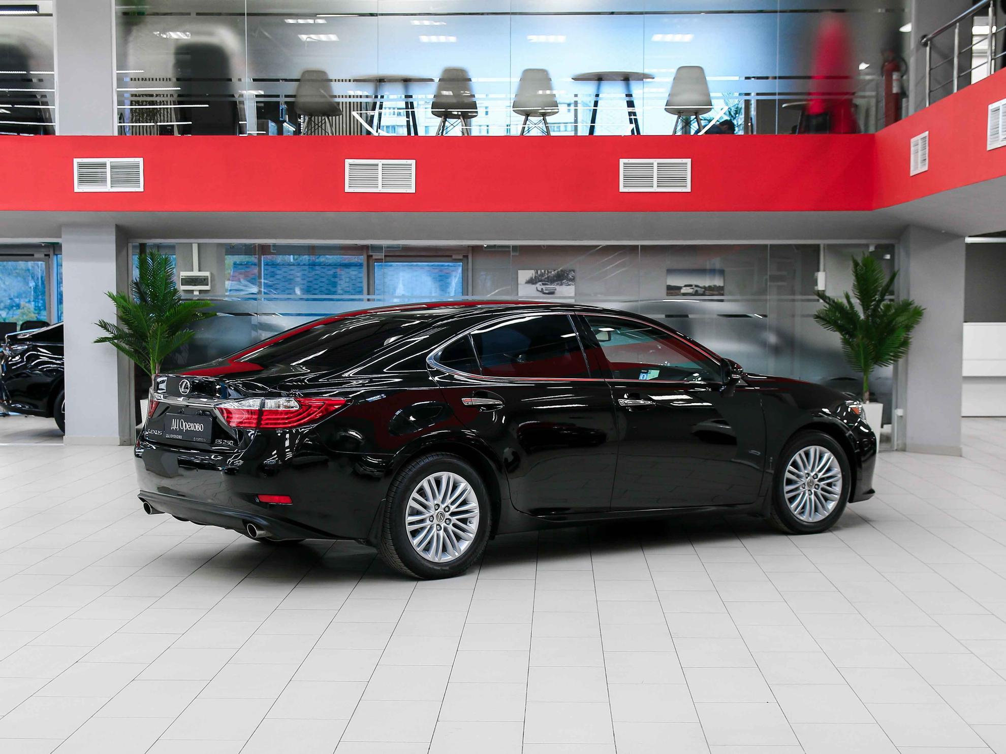 Lexus ES 2014, черный, ДЦ Орехово