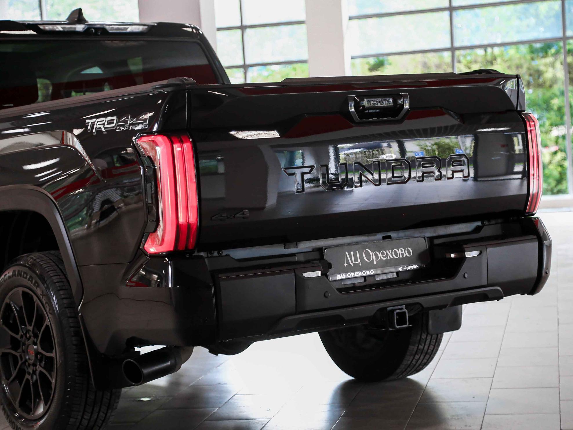 Toyota Tundra 2023, черный, ДЦ Орехово