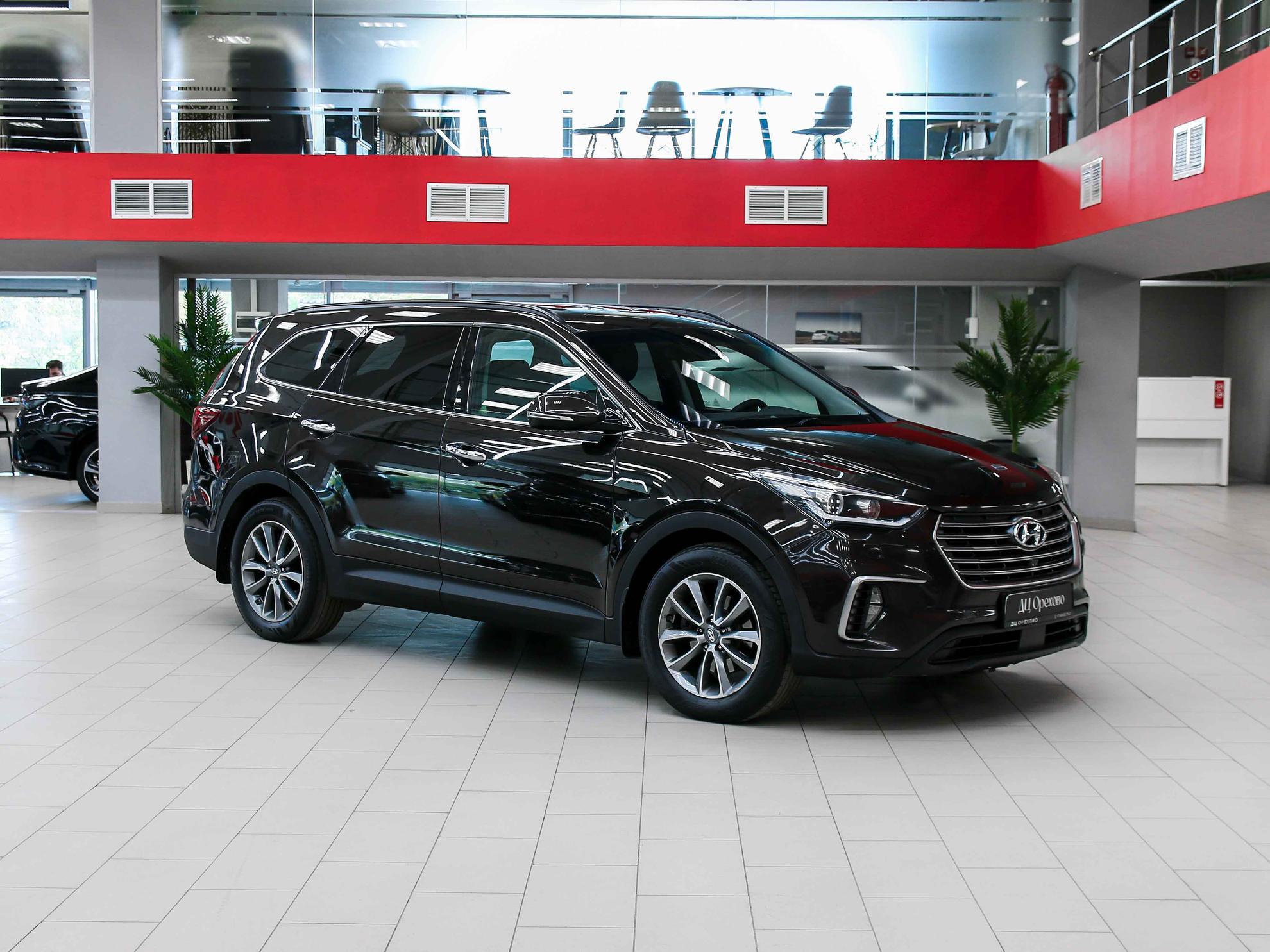 Hyundai Santa Fe 2017, коричневый, ДЦ Орехово