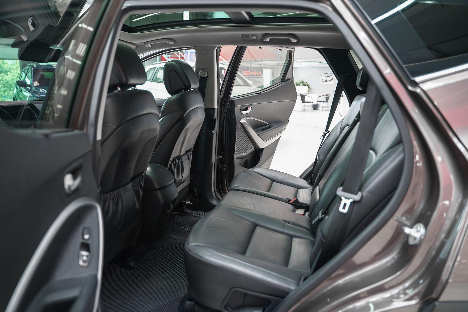 Hyundai Santa Fe 2012, коричневый, ДЦ Орехово